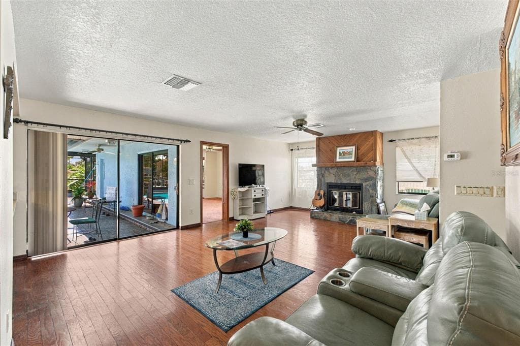 6674 RIVER ROAD photo 6