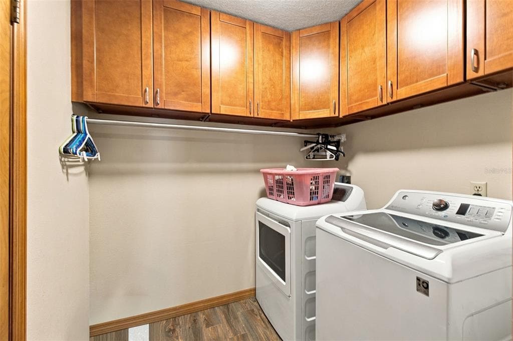 6674 RIVER ROAD photo 22