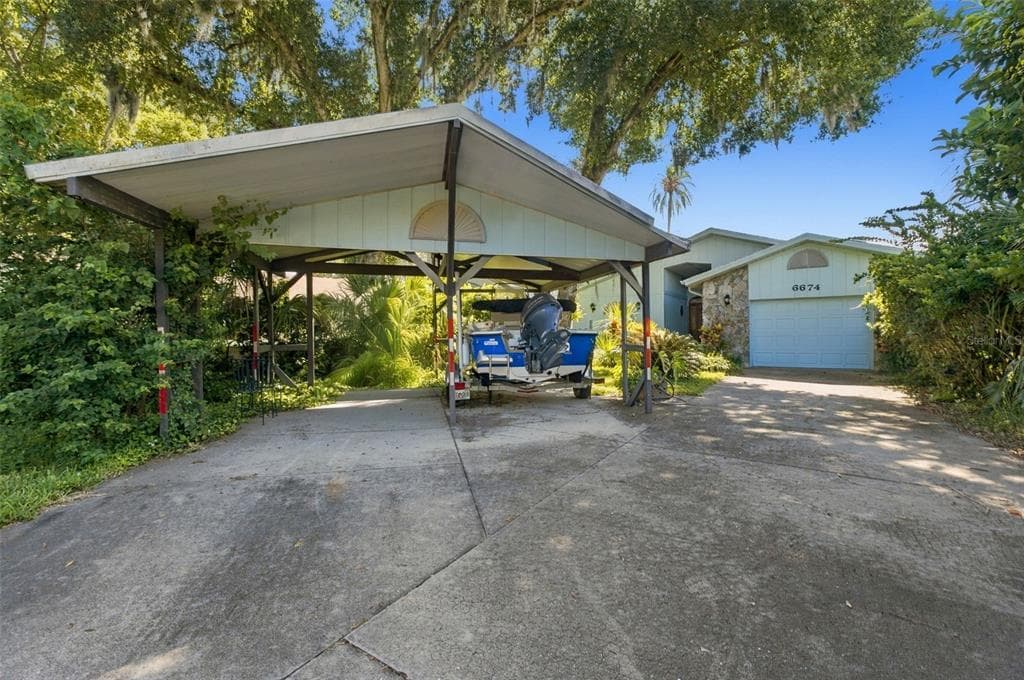 6674 RIVER ROAD 5