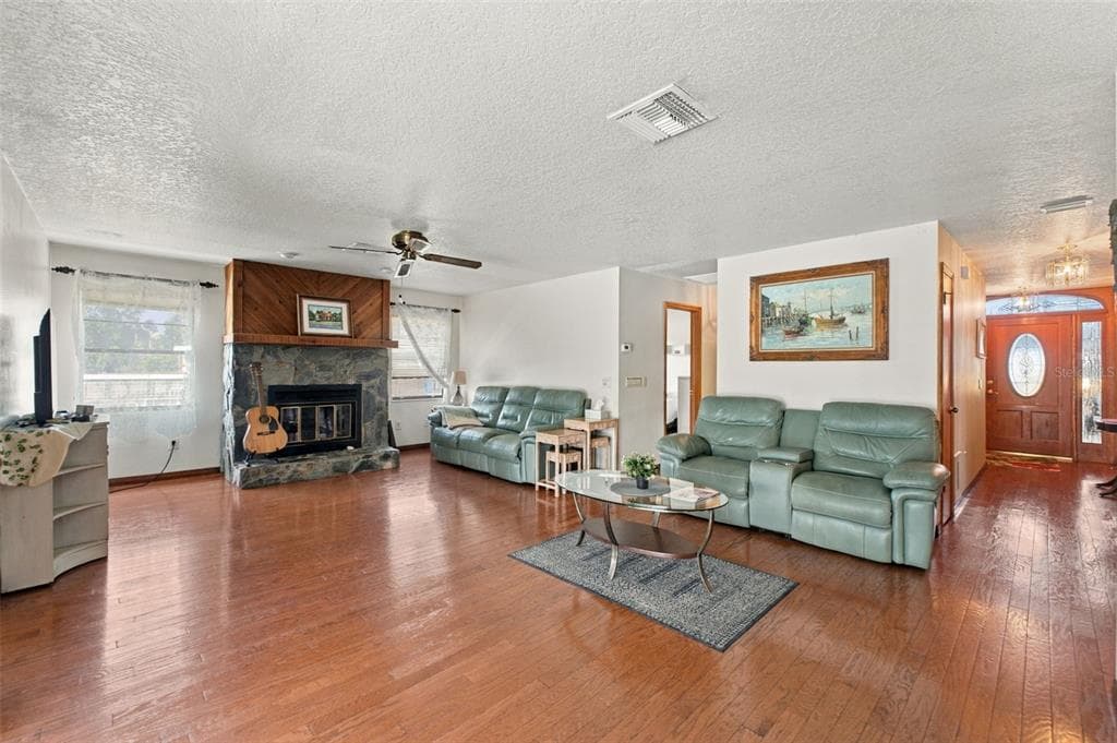 6674 RIVER ROAD photo 8