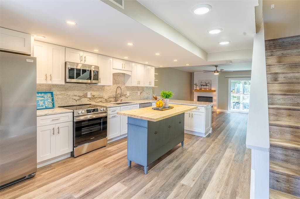433 S PAULA DRIVE 21 photo 6