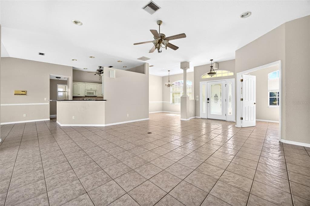 2494 VANKEUREN DRIVE photo 11