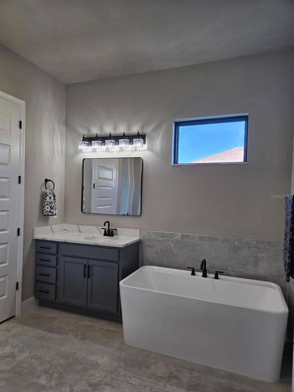 19 DEL PALMA DRIVE photo 11