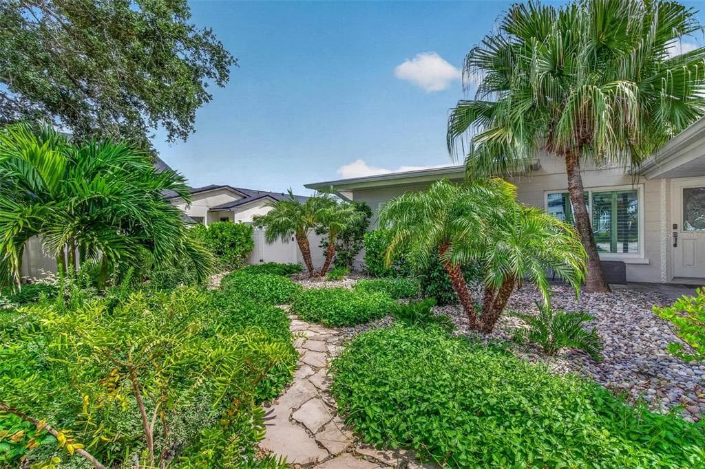 53 DOLPHIN DRIVE photo 7