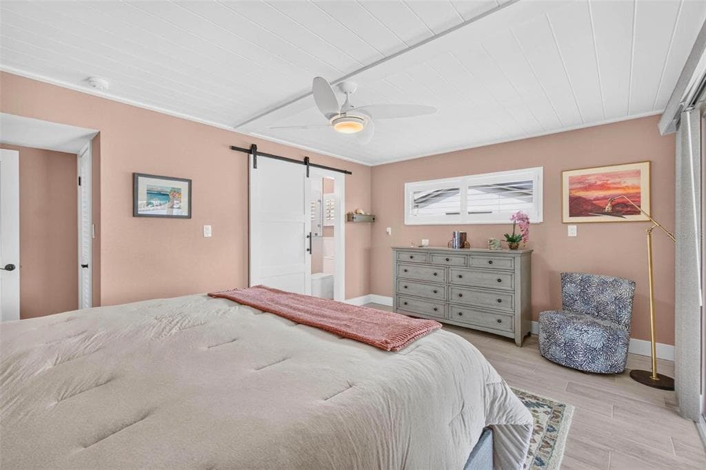 53 DOLPHIN DRIVE photo 25