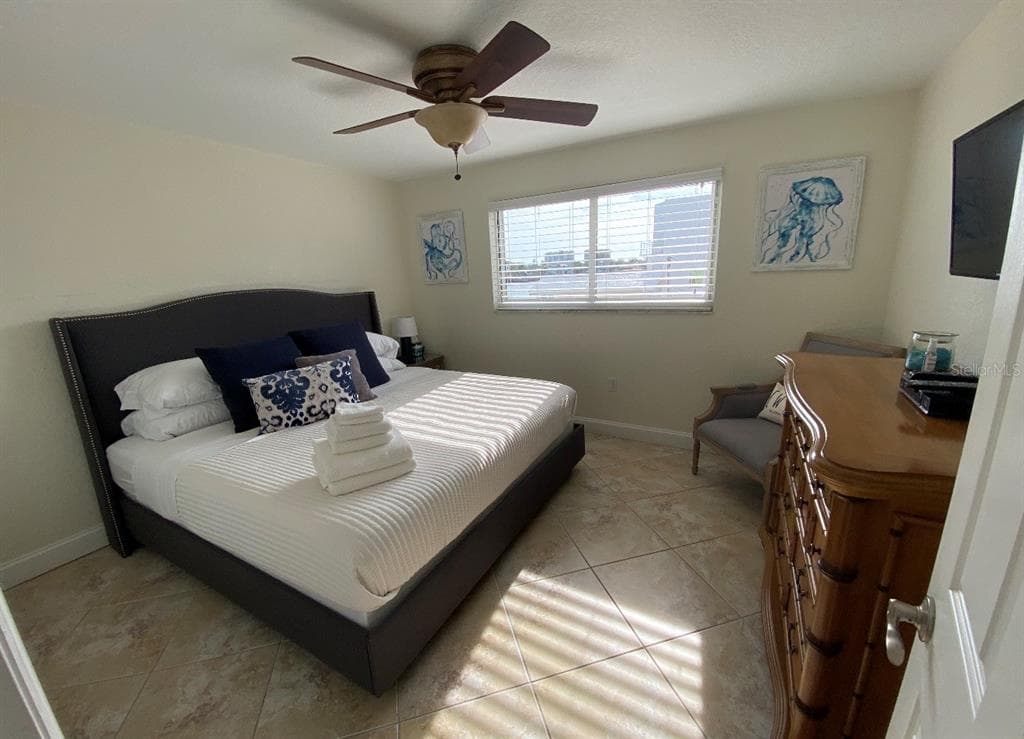 10265 GULF BOULEVARD B314 photo 7