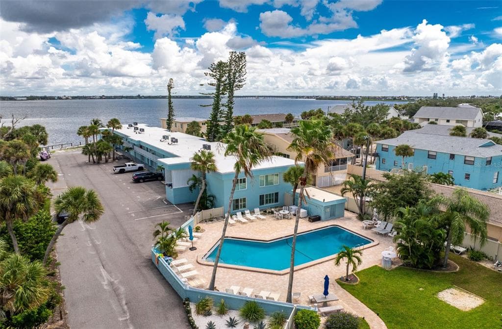 5055 N BEACH ROAD 203 photo 2
