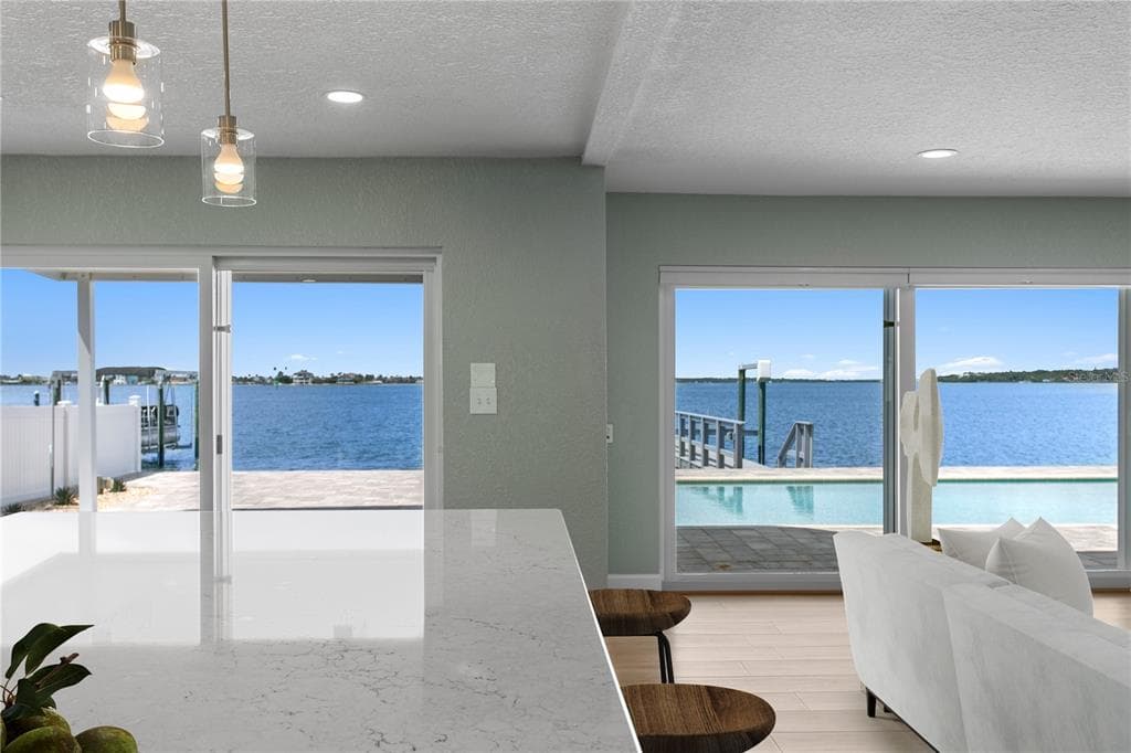 7989 CAUSEWAY BOULEVARD N photo 13