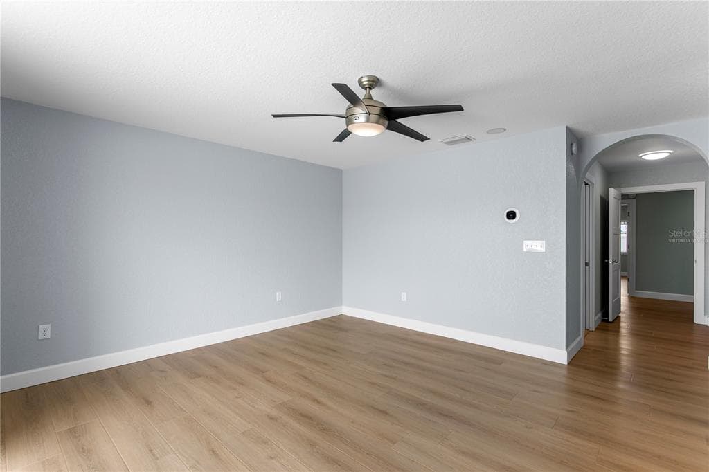 7989 CAUSEWAY BOULEVARD N photo 24