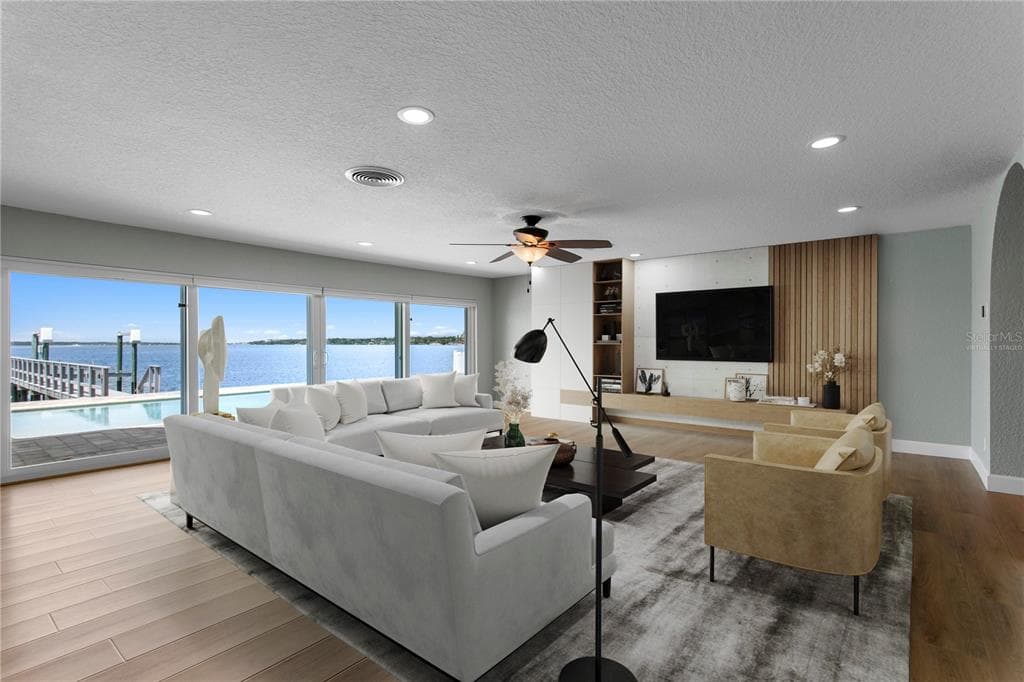 7989 CAUSEWAY BOULEVARD N photo 14