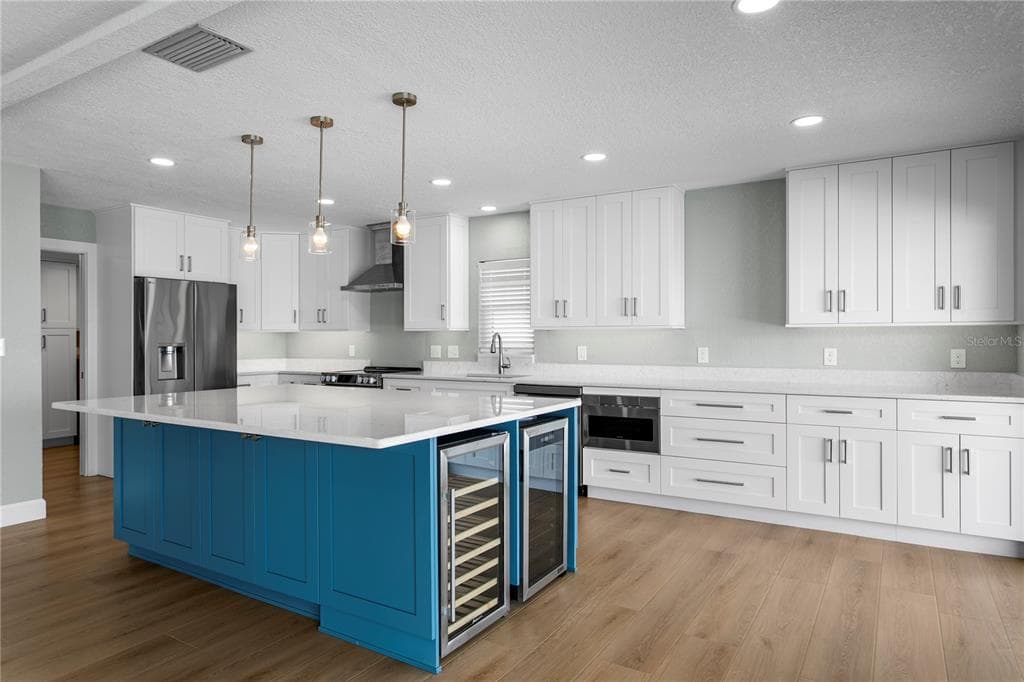 7989 CAUSEWAY BOULEVARD N photo 21