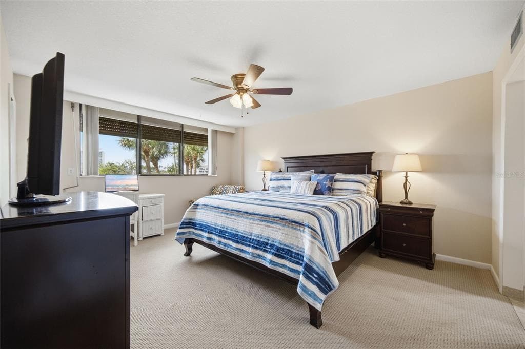 11730 SHIPWATCH DRIVE 207 photo 16