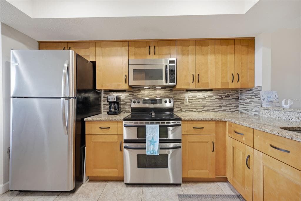 11730 SHIPWATCH DRIVE 207 photo 7