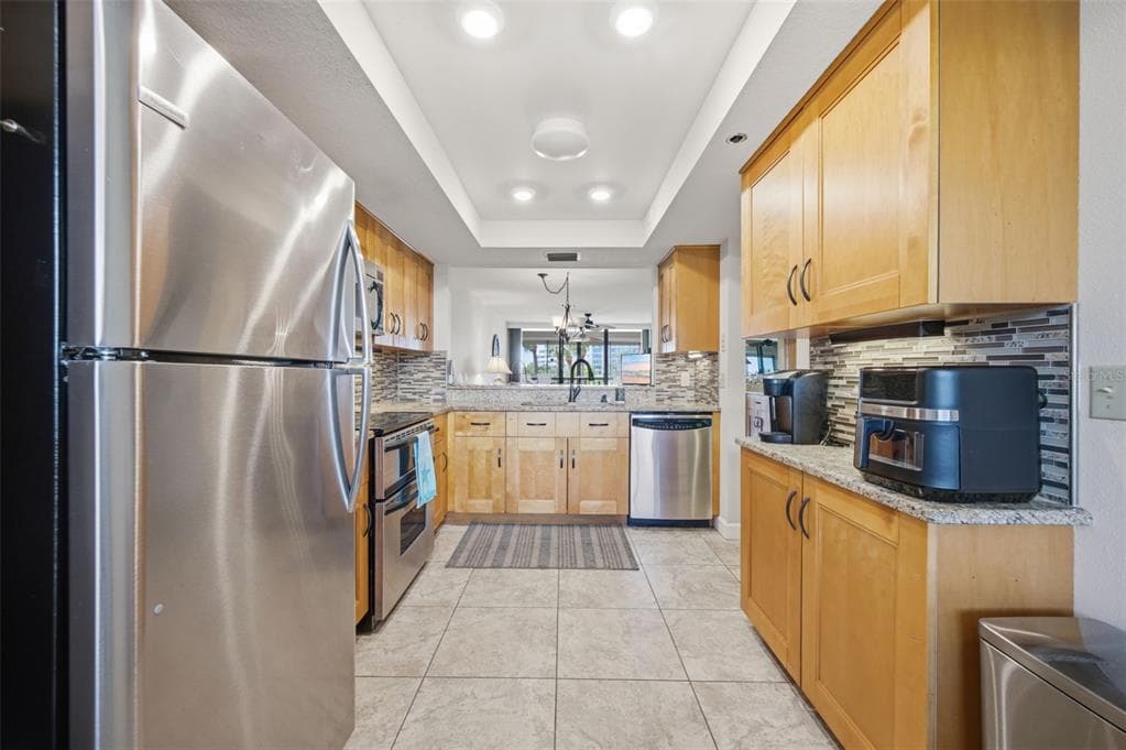 11730 SHIPWATCH DRIVE 207 photo 9