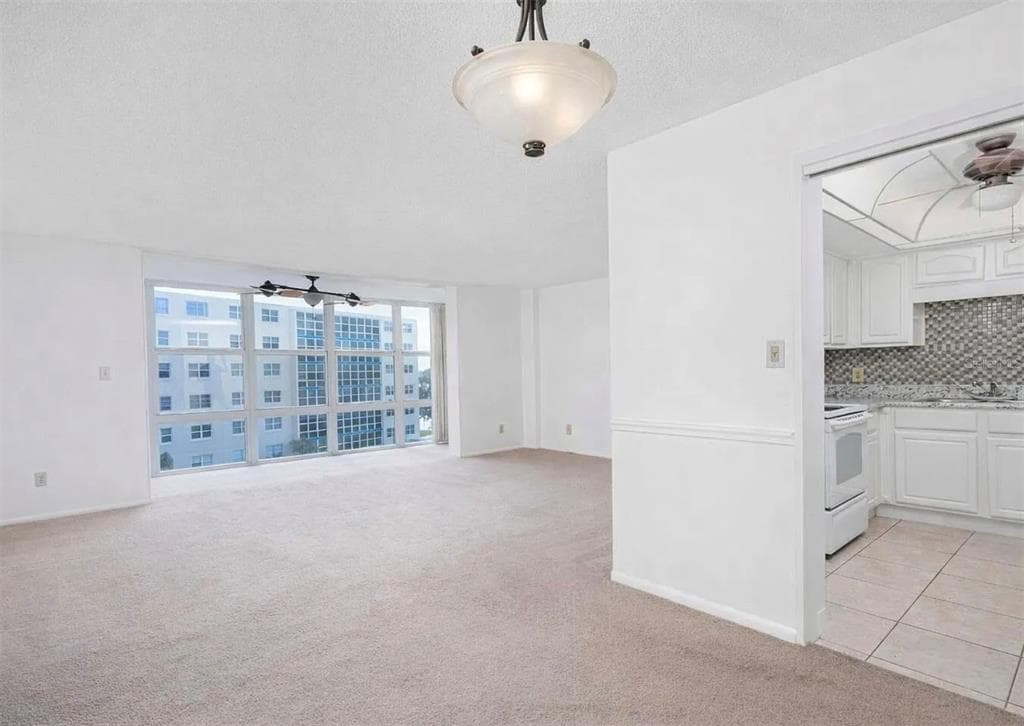 1224 S PENINSULA DRIVE 415 photo 6