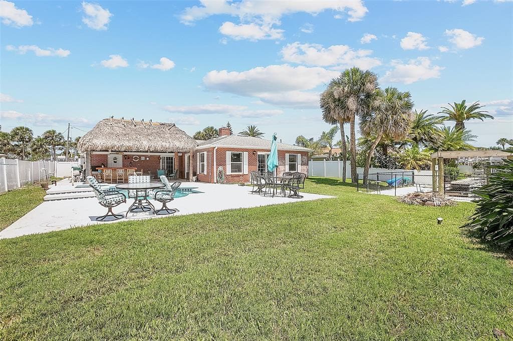 151 SEA ISLE CIRCLE photo 24