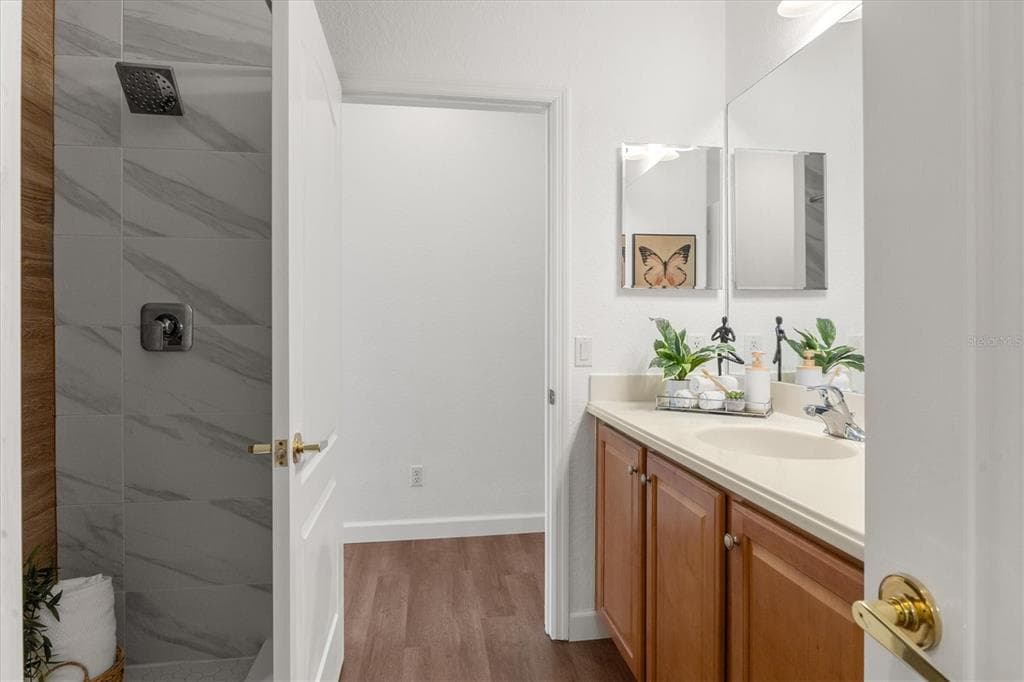 11504 DANCING RIVER DRIVE photo 17