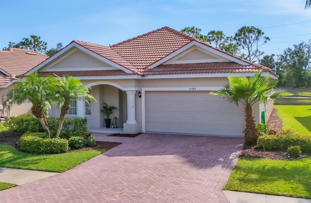 11504 DANCING RIVER DRIVE photo 1