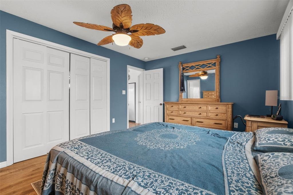 812 ARLINGTON ROAD photo 22