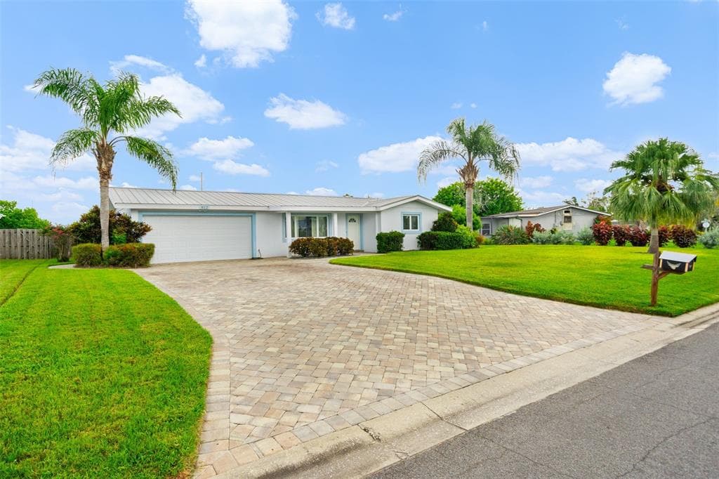 812 ARLINGTON ROAD photo 3