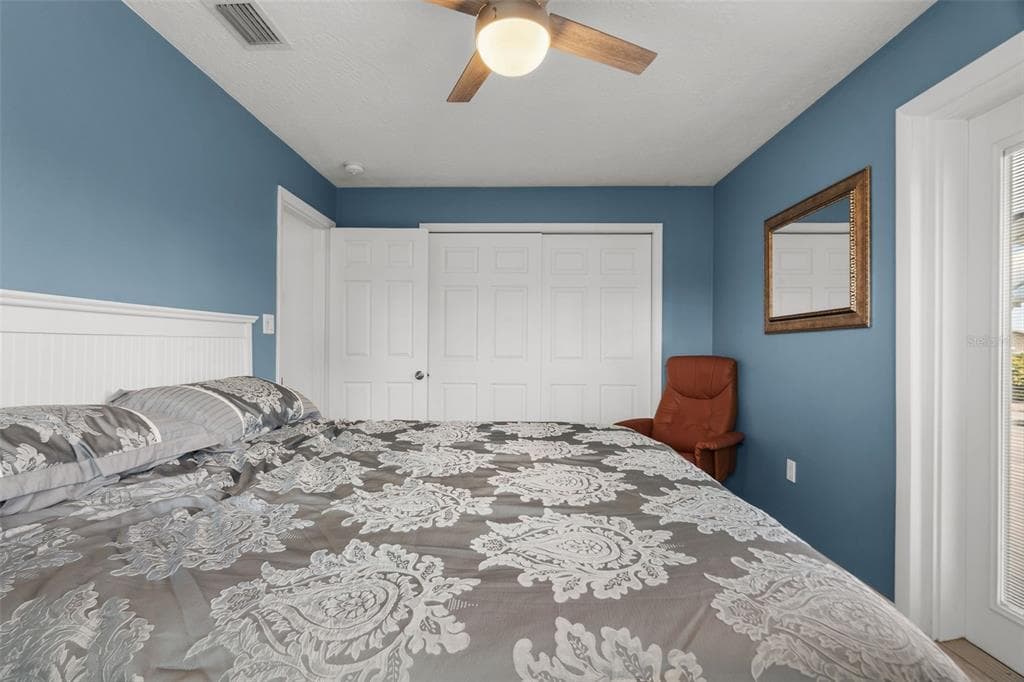 812 ARLINGTON ROAD photo 20