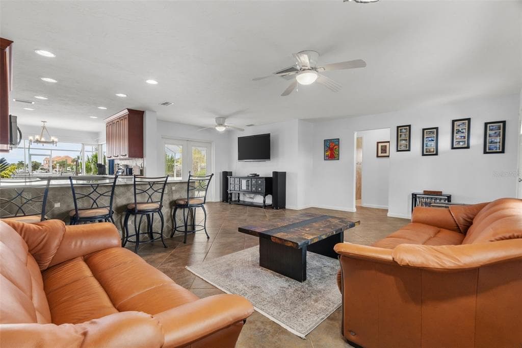 812 ARLINGTON ROAD photo 8