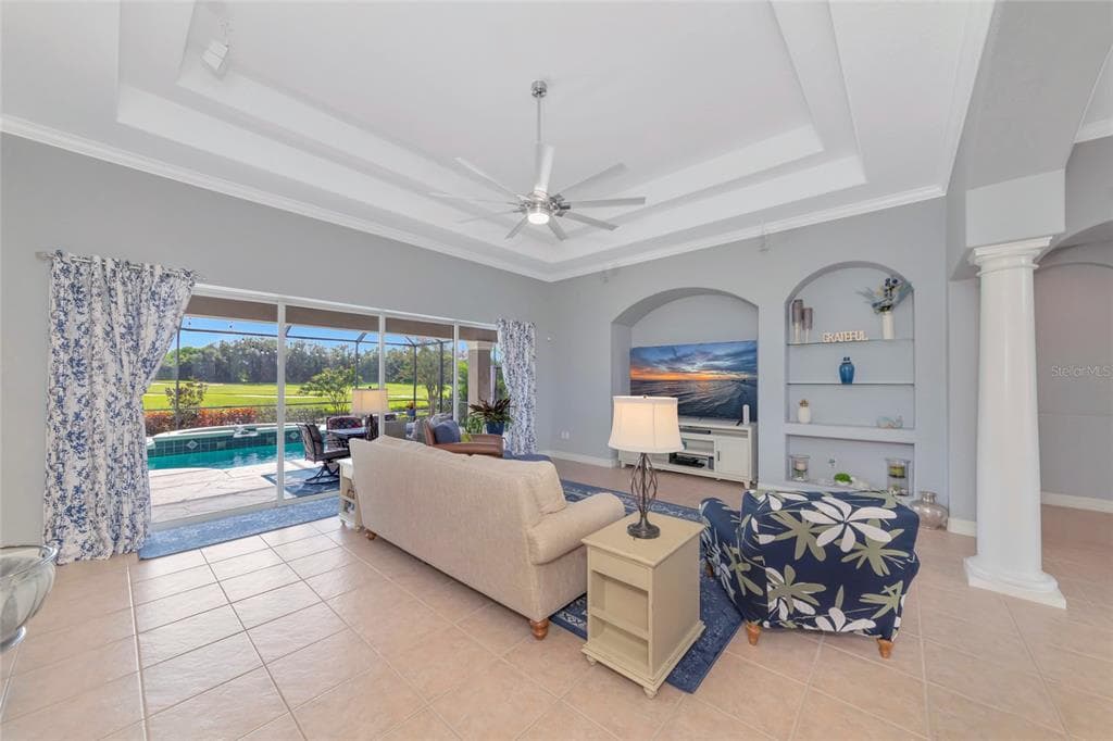 817 MARITIME COURT 5
