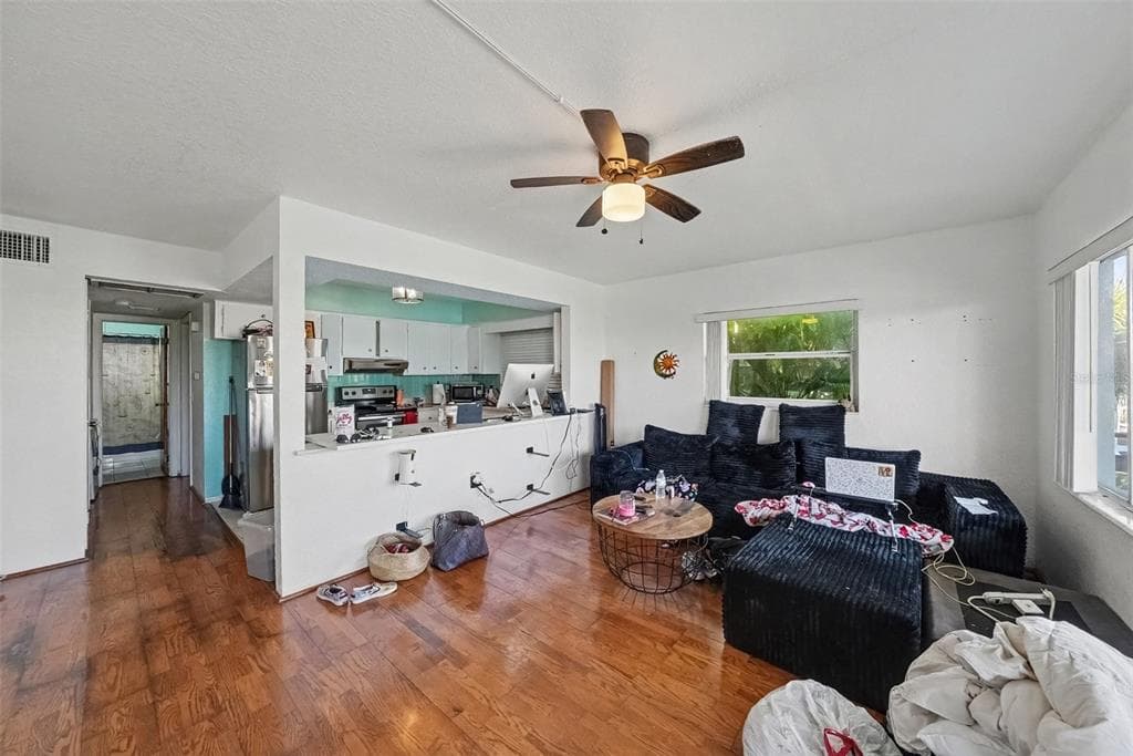 515 129TH AVENUE E photo 6