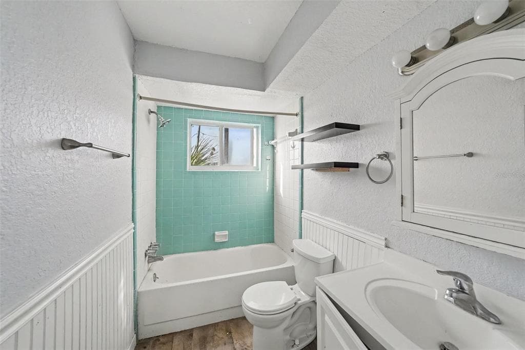 515 129TH AVENUE E photo 13