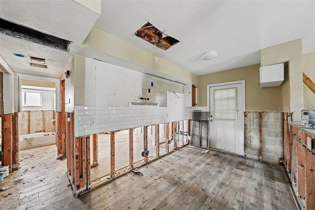 515 129TH AVENUE E photo 16