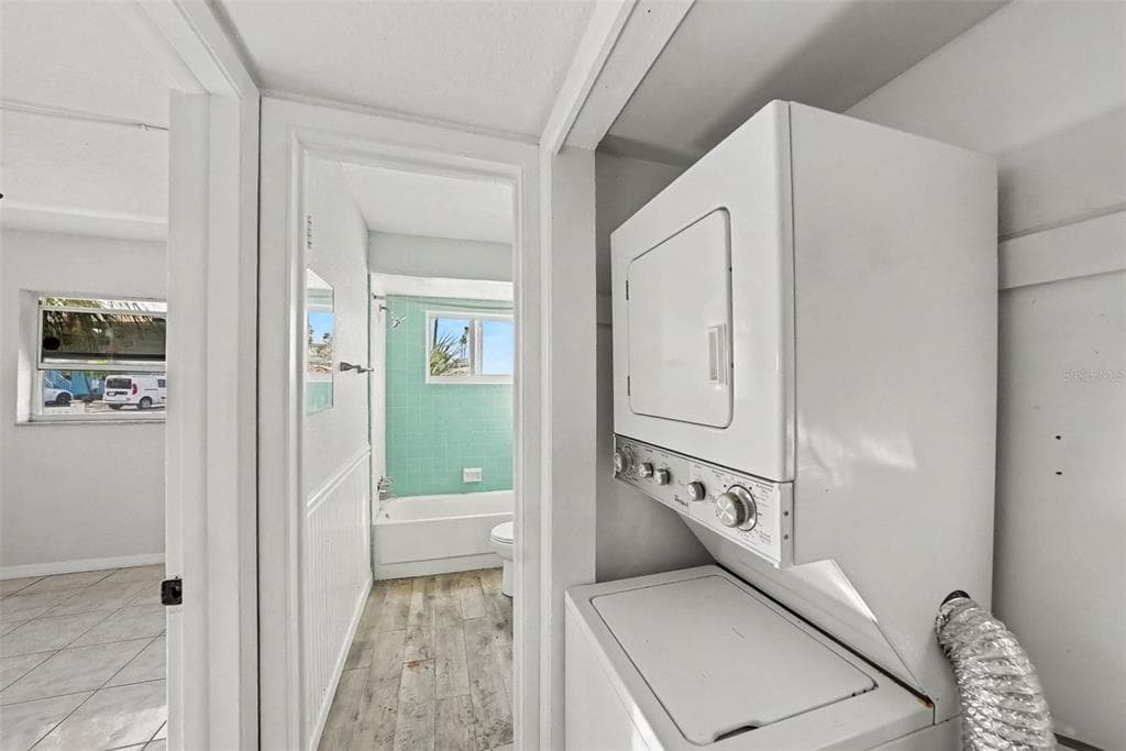 515 129TH AVENUE E photo 12