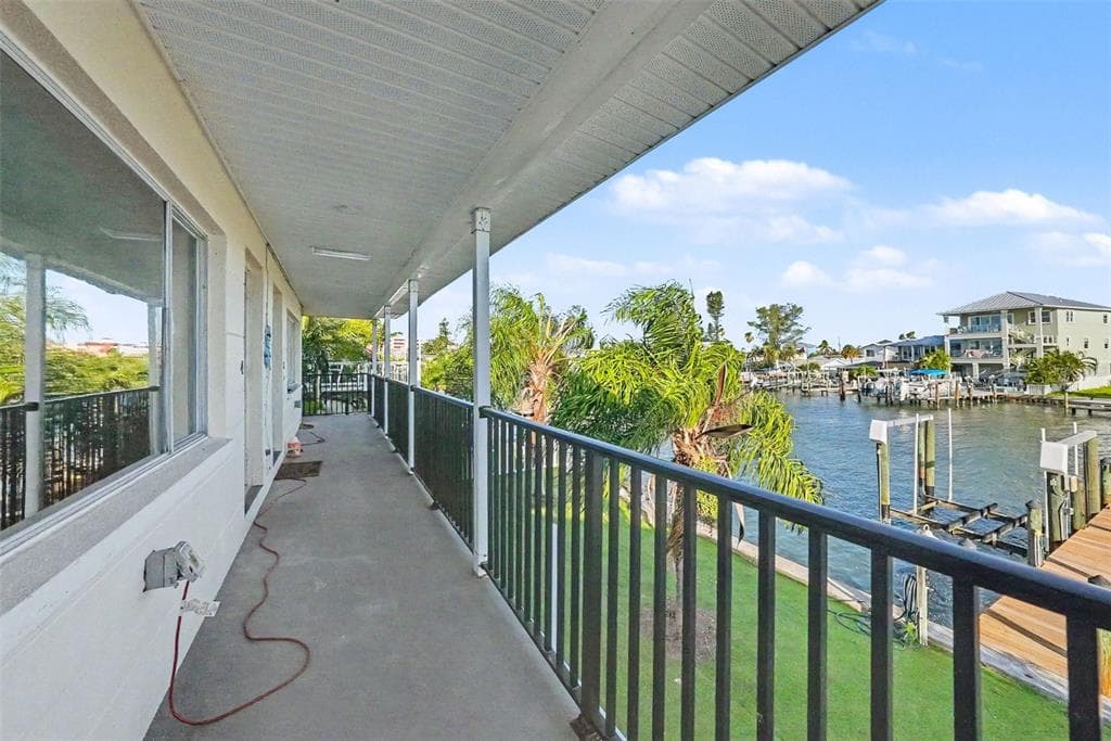 515 129TH AVENUE E photo 1
