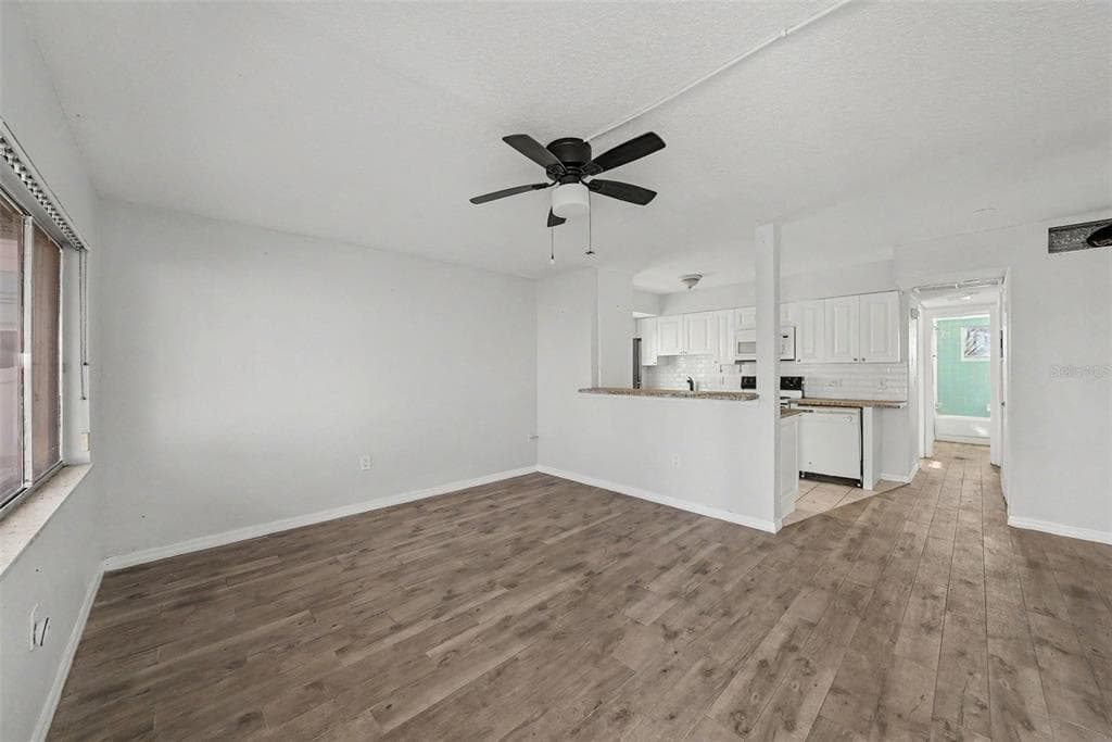 515 129TH AVENUE E photo 9