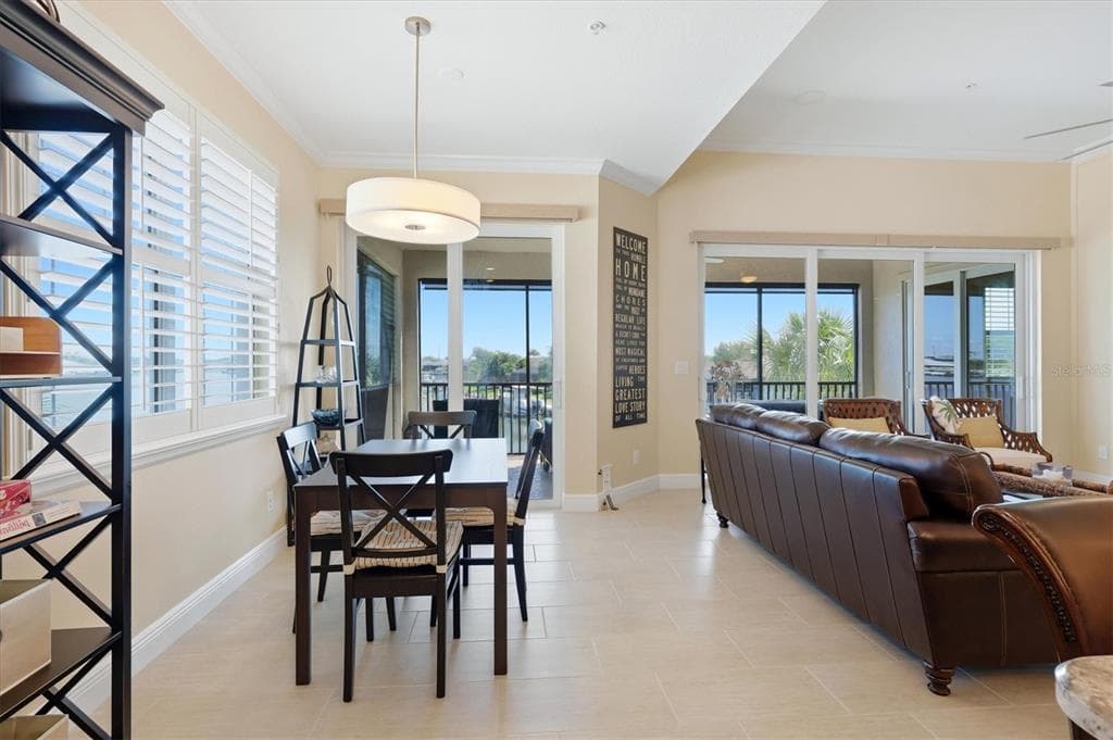 1009 RIVERSCAPE STREET 1009 photo 24