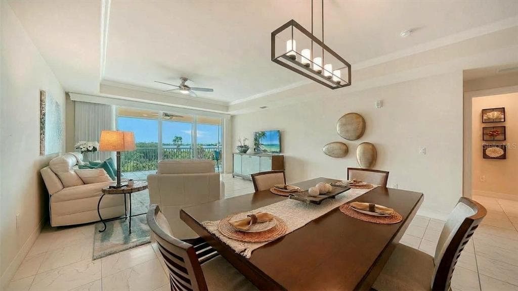 250 HIDDEN BAY DRIVE 302 photo 6