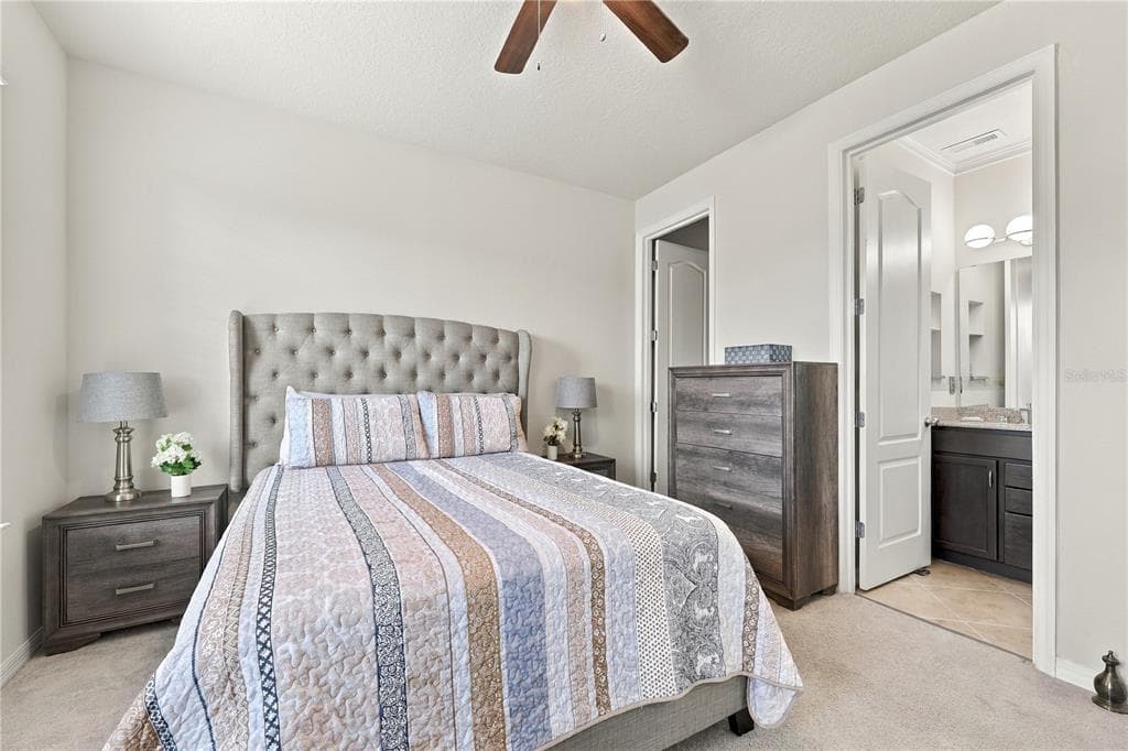 5133 CHICKADEE STREET photo 9
