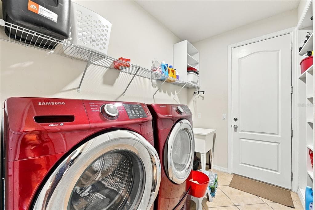 5133 CHICKADEE STREET photo 25
