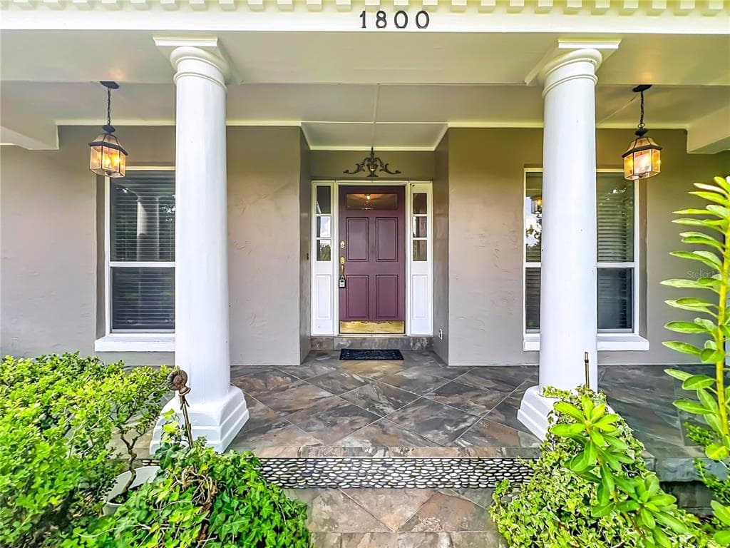 1800 COUNTRY CLUB DRIVE 3