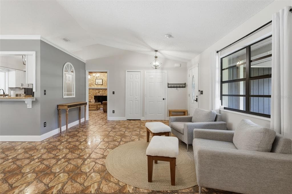 27627 LOIS DRIVE photo 6