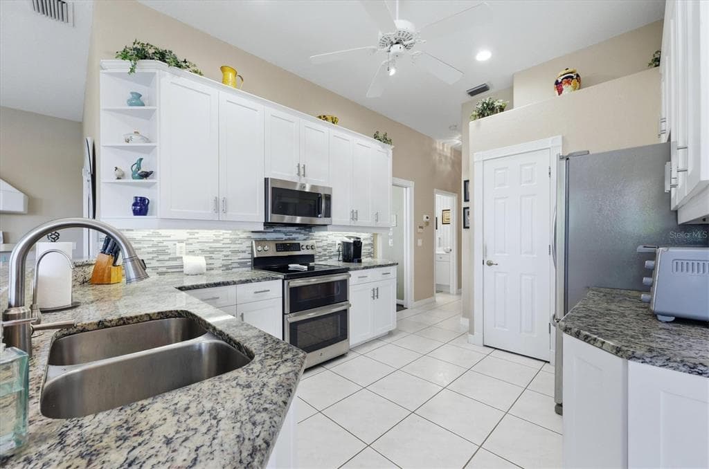 3200 BAY RIDGE WAY photo 16