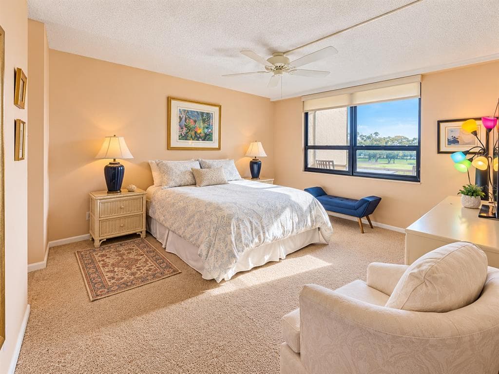 2620 COVE CAY DRIVE 306 photo 21