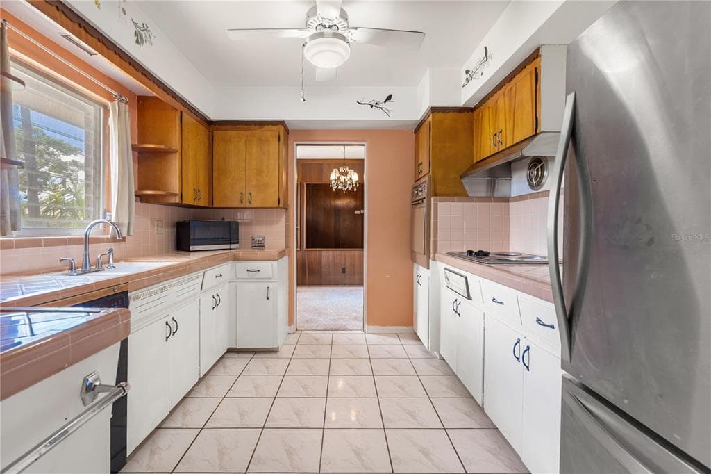 6219 6TH AVENUE S photo 15