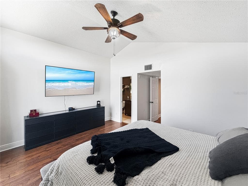 931 SYMPHONY ISLES BOULEVARD photo 18