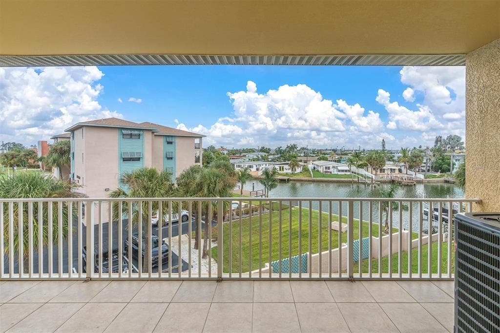 11595 GULF BOULEVARD 1 photo 22