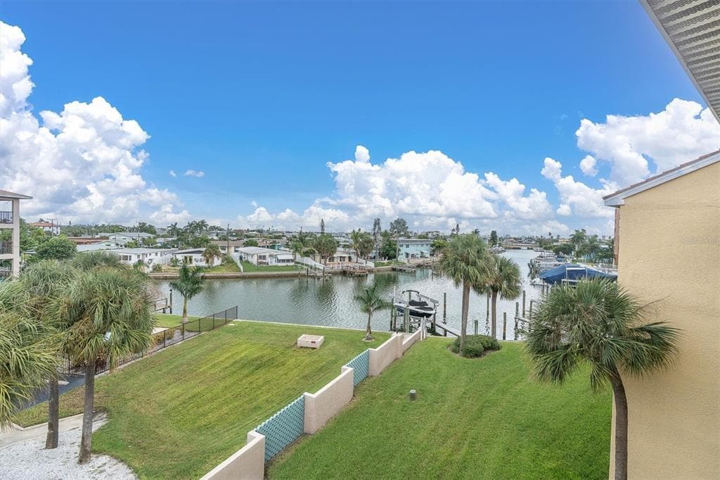 11595 GULF BOULEVARD 1 photo 8