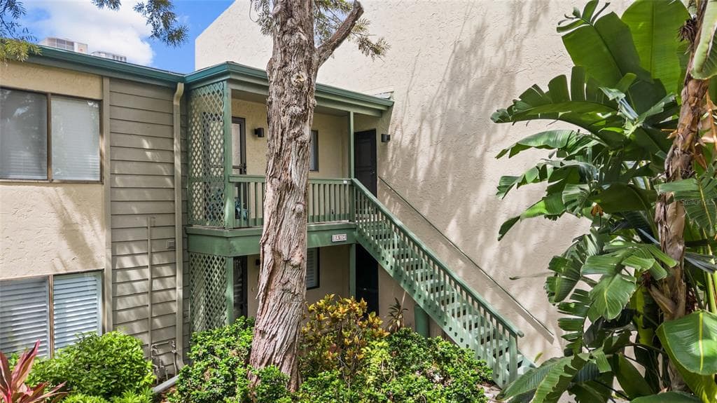 1601 BAYHOUSE POINT DRIVE 204 photo 1