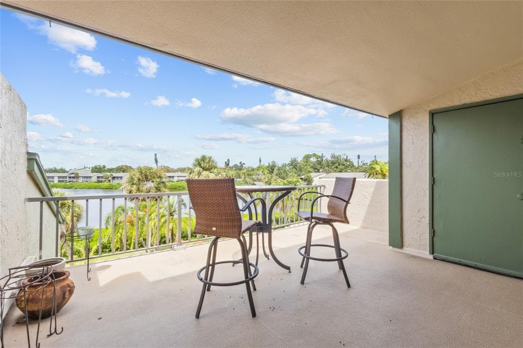 1601 BAYHOUSE POINT DRIVE 204 photo 21