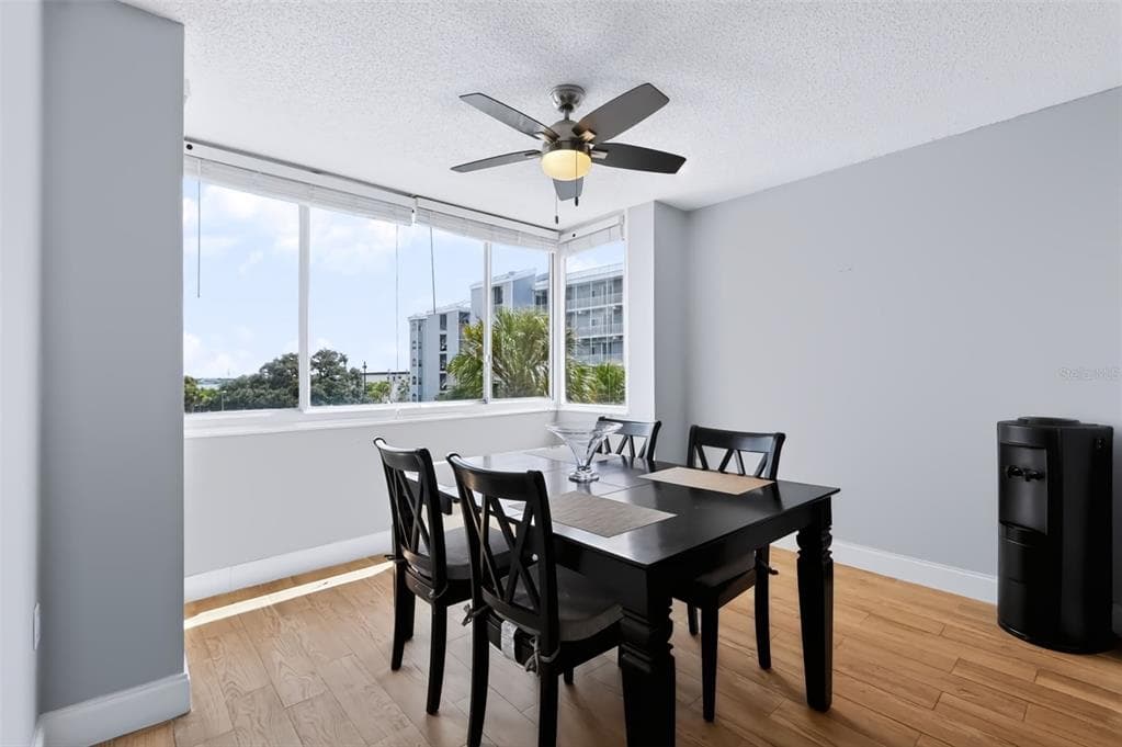 644 ISLAND WAY 406 photo 7