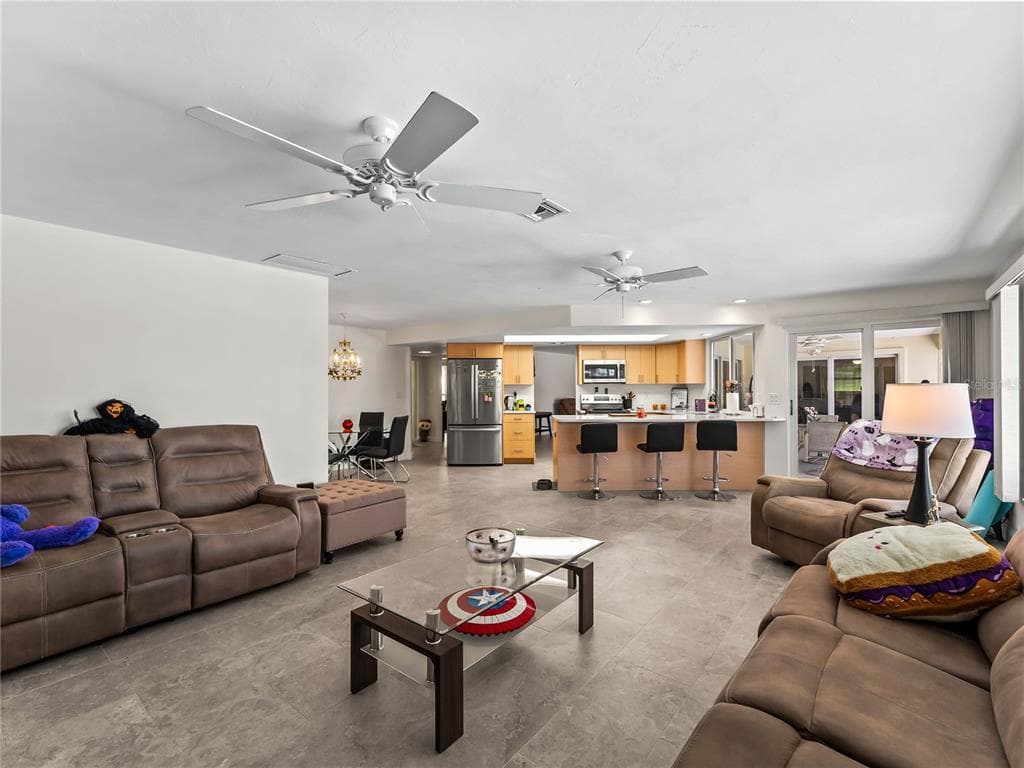 290 3RD STREET W photo 10