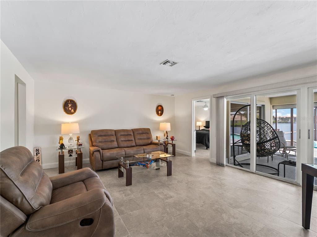 290 3RD STREET W photo 8